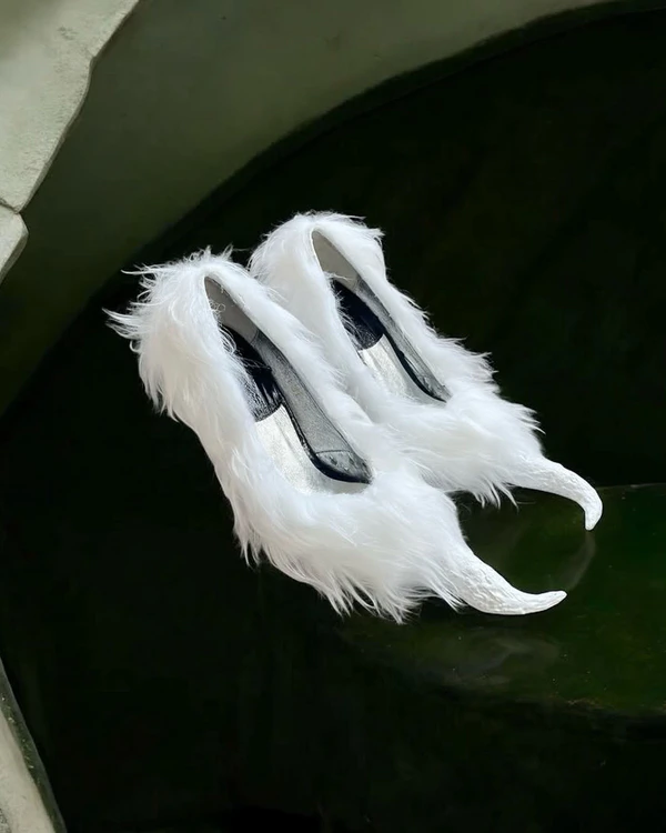 30 It-Girl Worthy Bridal Shoes for the Fashion Bride — photo 1