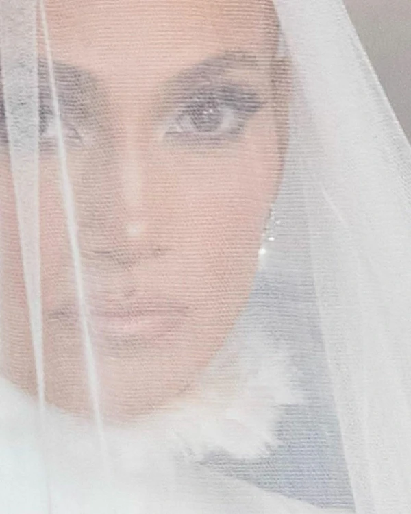 All the Details from Jennifer Lopez and Ben Affleck's Wedding — photo 2