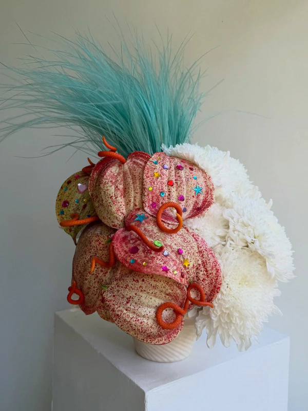 <a href="https://www.instagram.com/p/Dd9hUn_DWf0/?img_index=1">Sunnie Art Flowers</a>