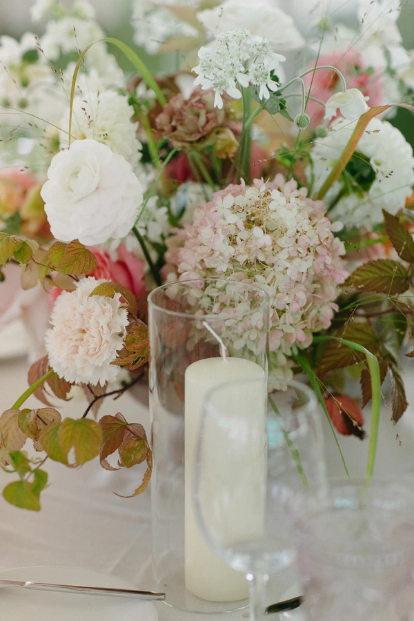 Timeless Elegance Meets Muskoka Charm: Katherine & Aaron's Lakeside Wedding