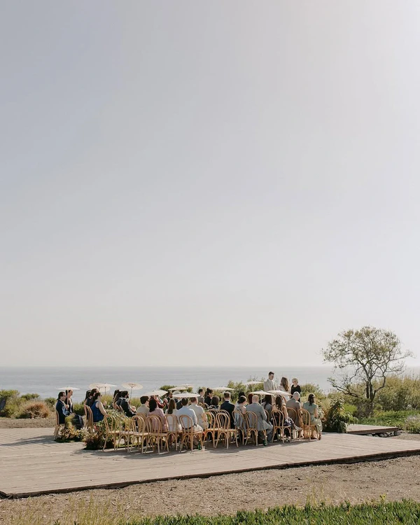 The 8 Signs a Wedding Vendor May Not Be the Right Match For You
