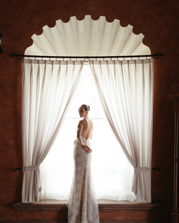 Photography: <a href="https://www.instagram.com/p/DaJQUwuAf3d/?img_index=1">Efege</a>
