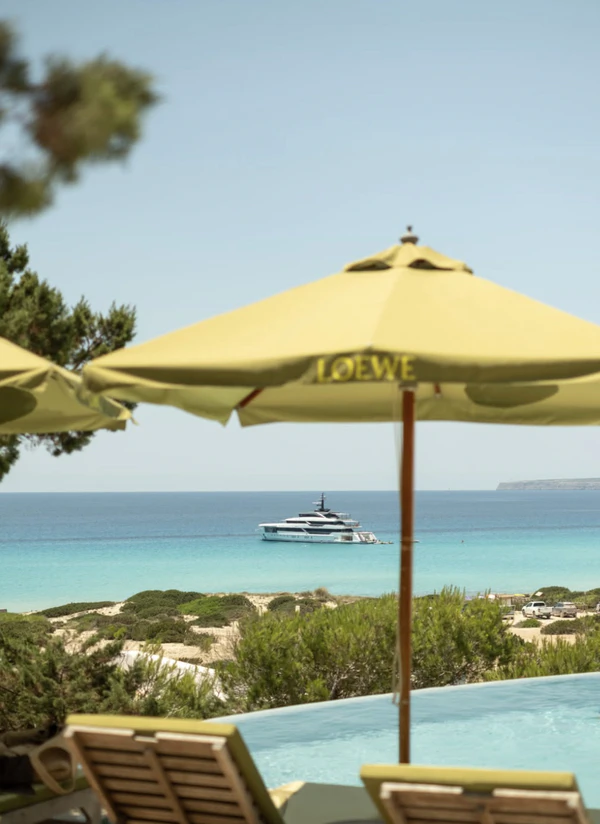<a href="https://www.instagram.com/p/DcMQjOeDIIb/?hl=en&img_index=1">Dunas de Formentera</a>