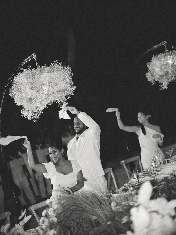10,000 Lilies & Turquoise Waters Framed This Dreamy Beach Wedding in the Maldives