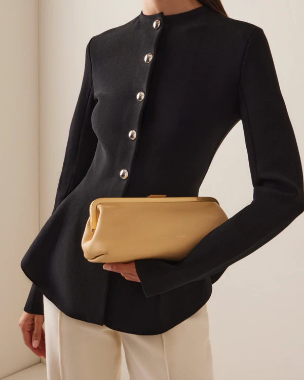 30 Chic Pouches for the Fashion Bride