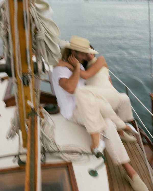 Lovers in the Mist — photo 1