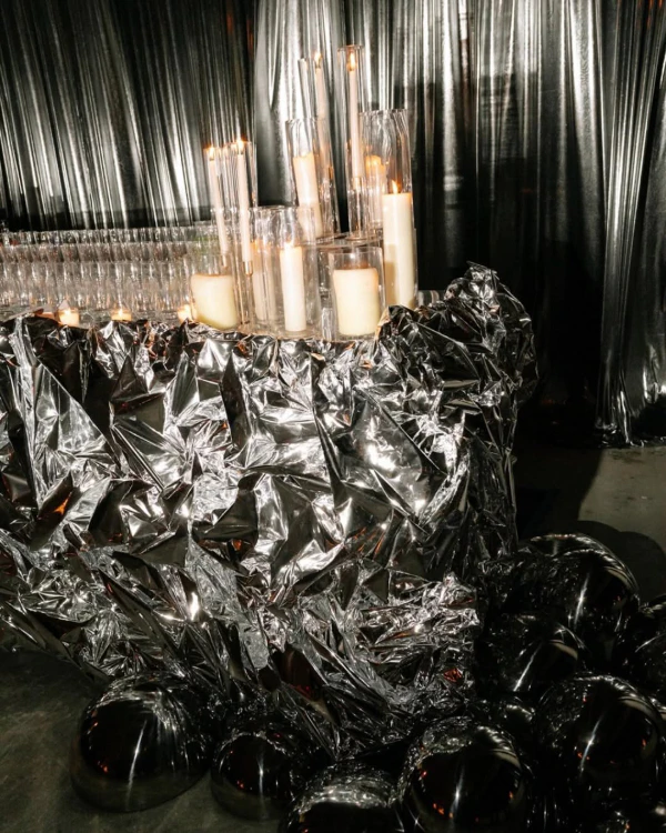 45 Silver Wedding Decor Ideas That Are Totally on Trend — photo 1