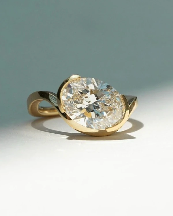 A Guide to the Chicest Engagement Ring Styles & Cuts
