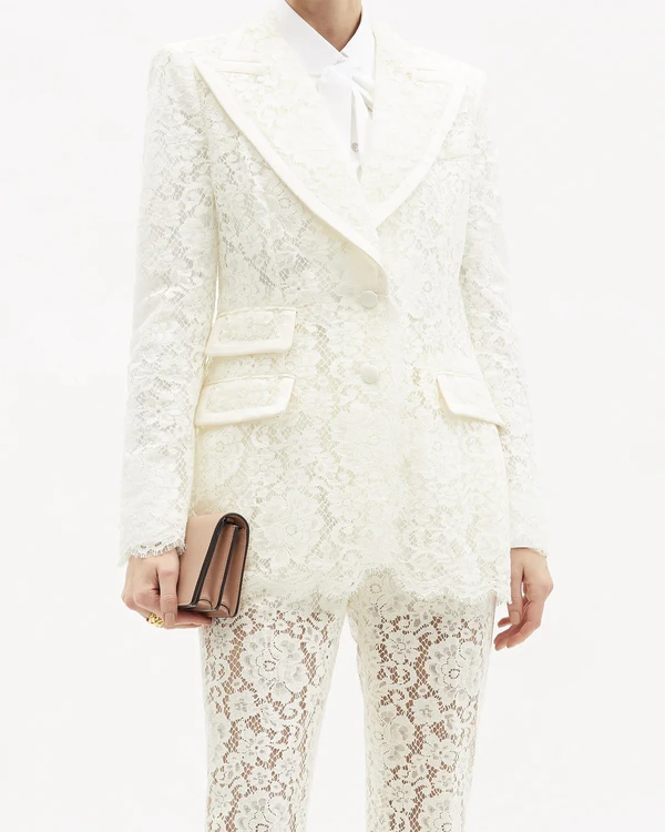 Where to Buy a Wedding Pantsuit for the Bride?