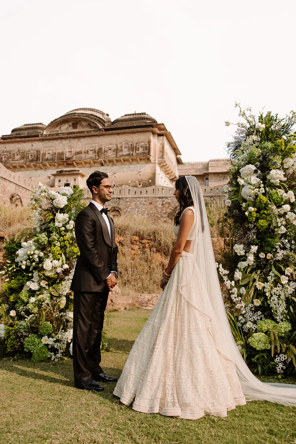 A Chic Indian Wedding at a Romantic 14th-Century Fort in Rajasthan