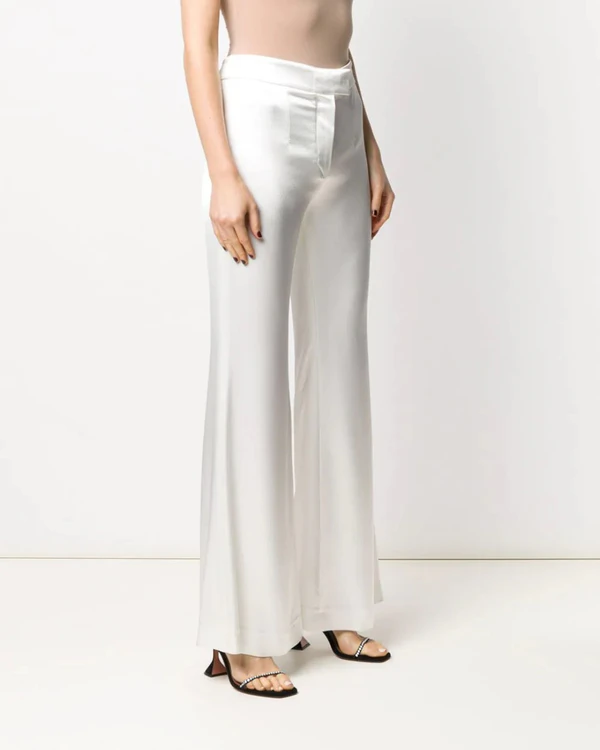 Stylish Pantsuits for a Modern-Day Bridal Look