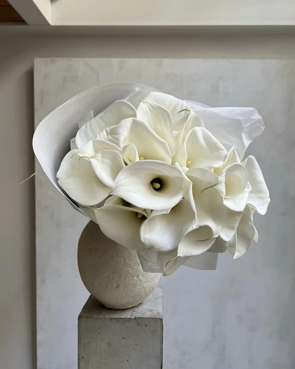 38 Calla Lily Arrangement Ideas