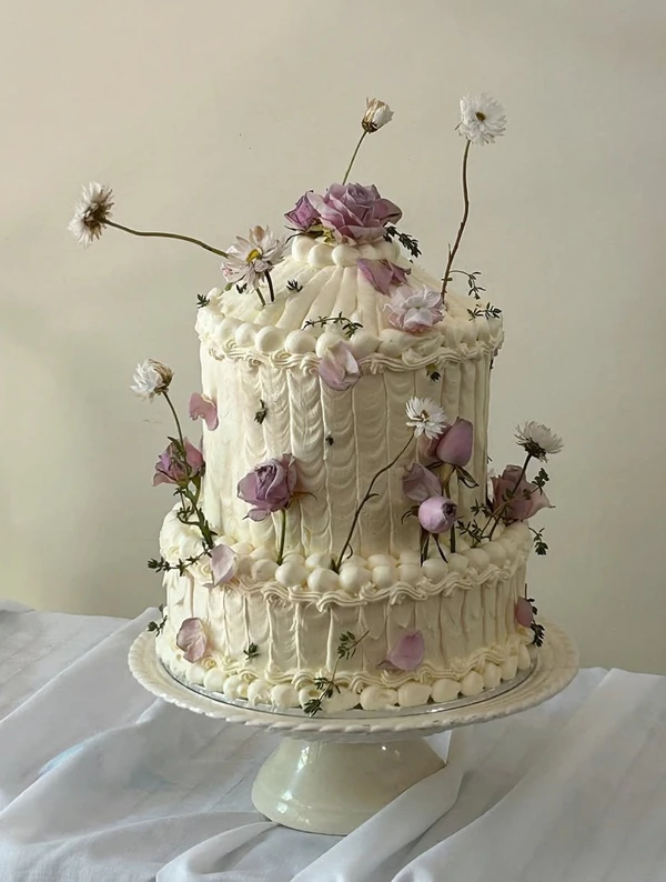 <a href="https://www.instagram.com/katebatter/p/DQoWKRqCUu4/">Kate Batter</a>