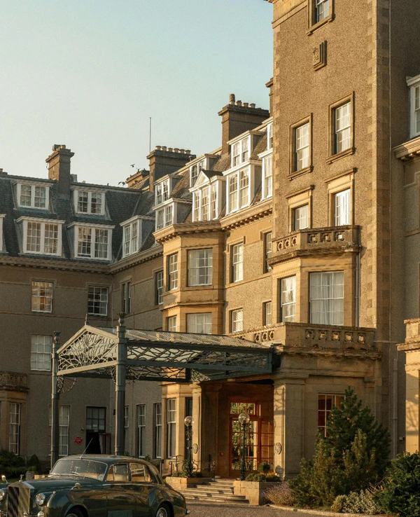 <a href="https://www.instagram.com/p/DOiqnqIjrtS/?hl=en">Gleneagles</a>