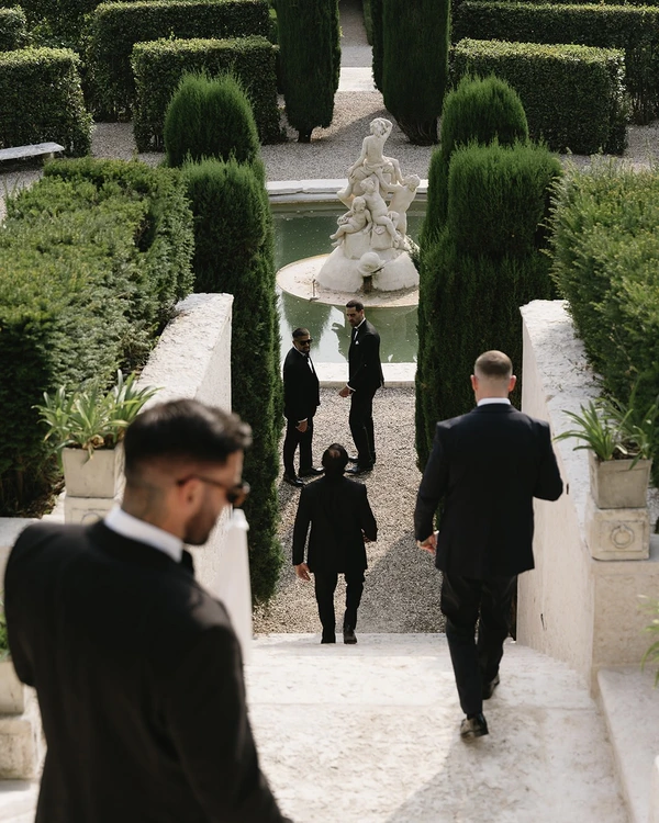 A Vintage-Infused Verona Wedding Dripping With Roses, Silk & Italian Romance