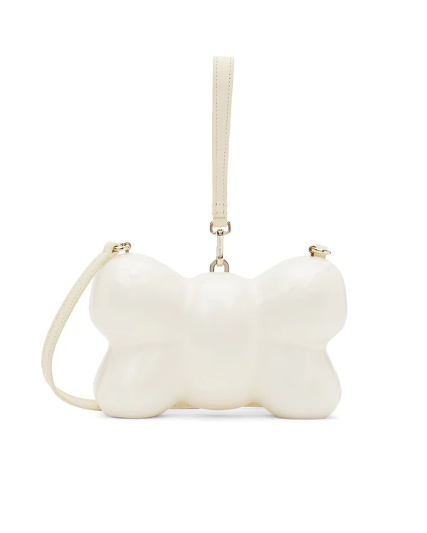 Chic Handbags to Carry on Your Wedding Day