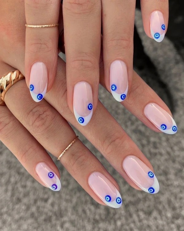 26 French Manicure Ideas You Will Want to Try This Summer
