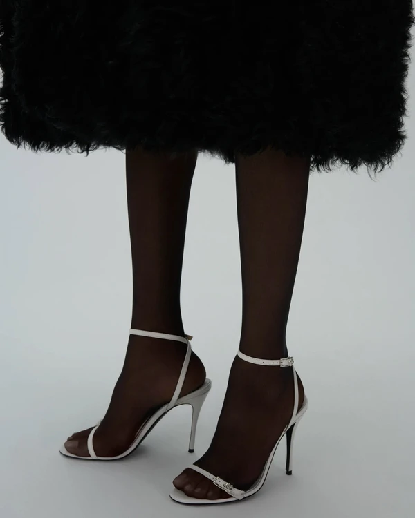 30 Chic Bridal Sandal Heels