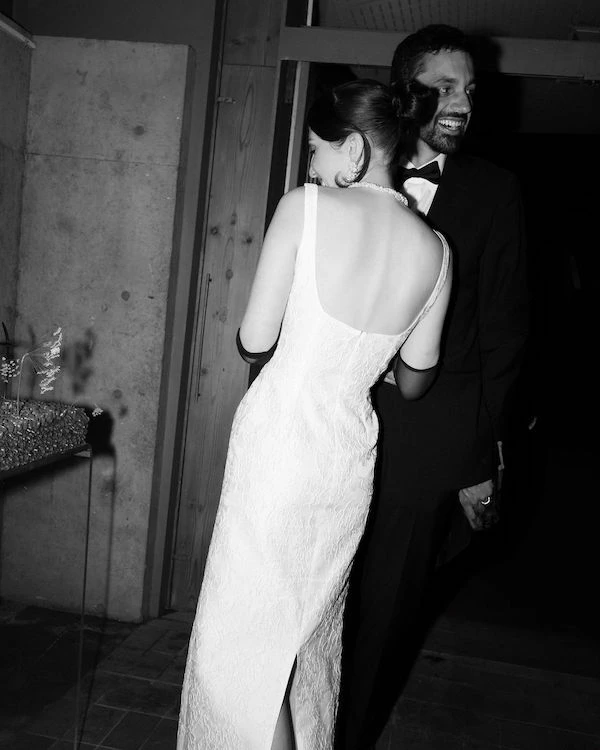 A Modern Art Gallery Wedding in Sydney