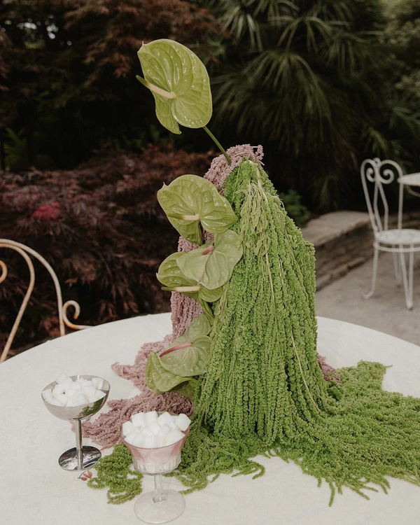 A Vibrant Mermaid-Inspired Wedding in the Basque Country