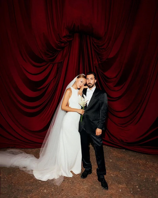 18 Expert Wedding Tips Every Bride Must Know