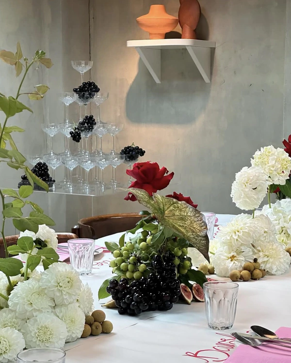Tablescape Styling with Fruit
