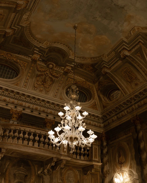 A Timeless & Intimately Elegant Tuscan Villa Wedding
