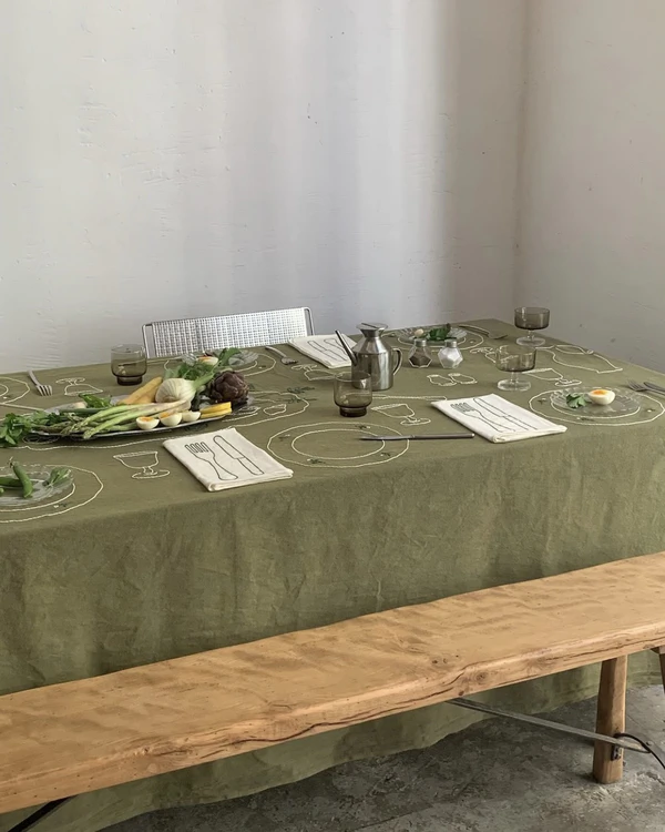 40 Alternatives to Floral Centerpieces