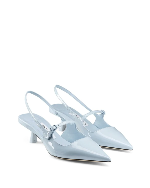 Same-Sex Wedding: Brides Outfit Ideas