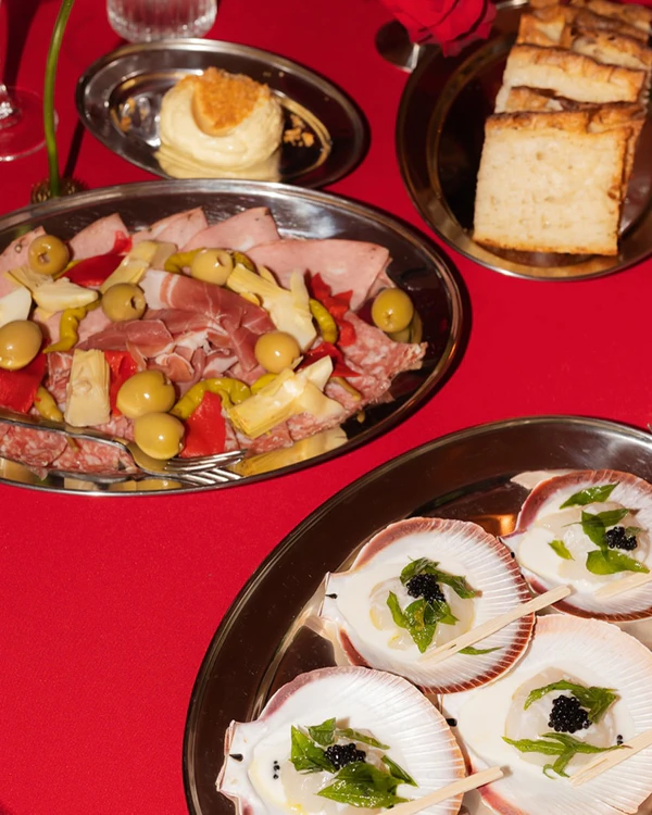 <a href="https://www.instagram.com/p/DYf_VbVjzy1/?img_index=1">Mi Scusi Food</a>, Photography: <a href="https://www.instagram.com/aliceandrephoto/?hl=en"><span id="_start">Alice Andre</span></a>
