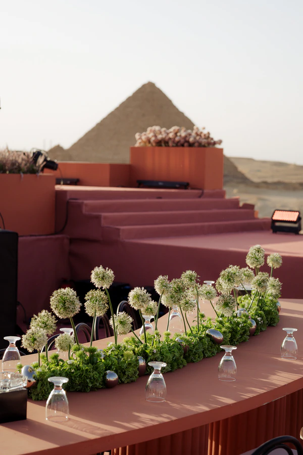 Desert Romance Meets Modern Minimalism at This Spectacular Pyramids of Giza Wedding