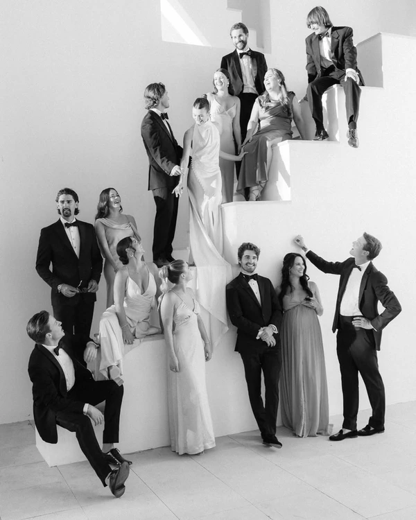 Should Only Married Couples Get a Plus-One? The Wedding Guest List Rule Sparking Debate — photo 1