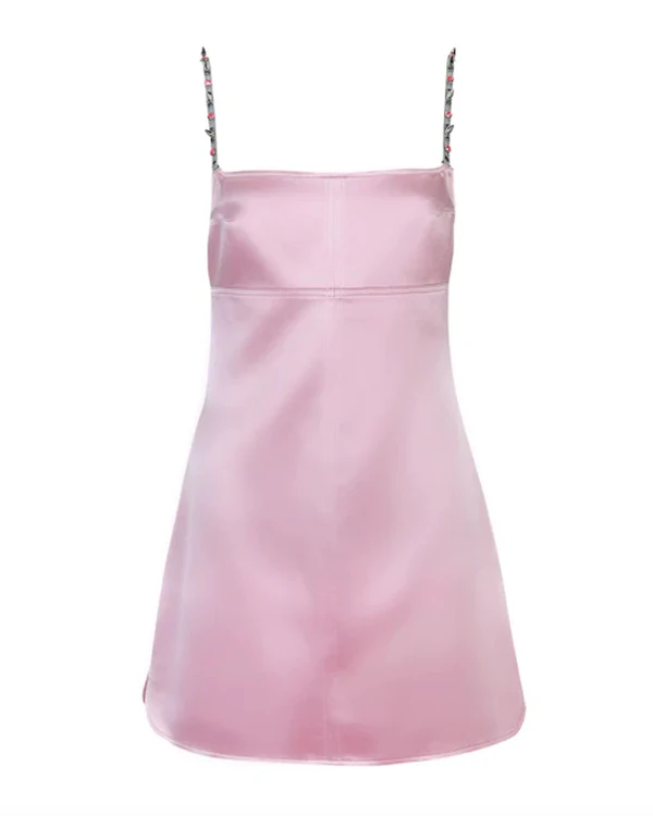 Barbie-Inspired Bachelorette Party: Attire & Accessories for a Fun Celebration