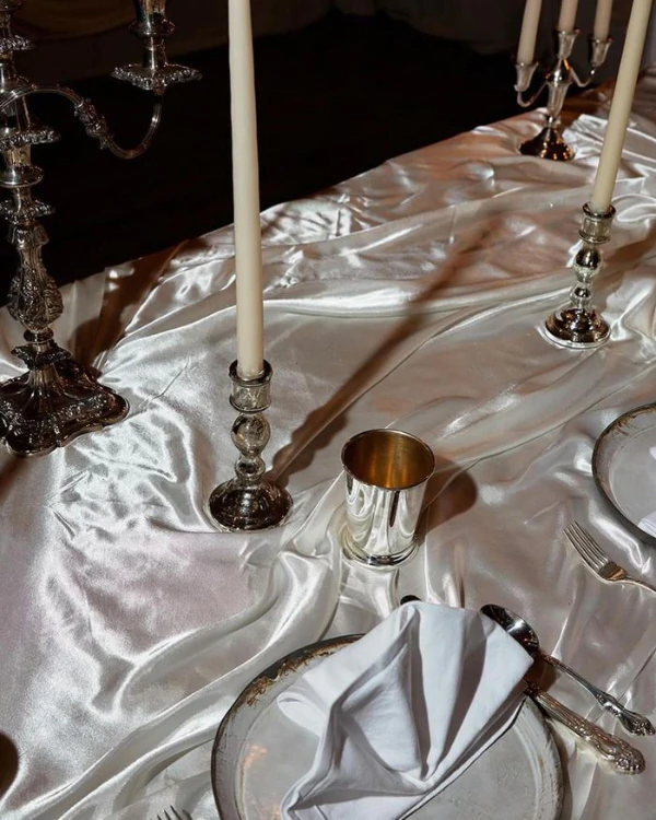 40 Tablescape Ideas for A Winter Wedding