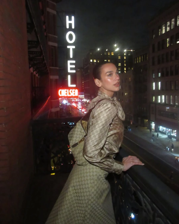 Content: <a href="https://www.instagram.com/dualipa/">Dua Lipa</a>