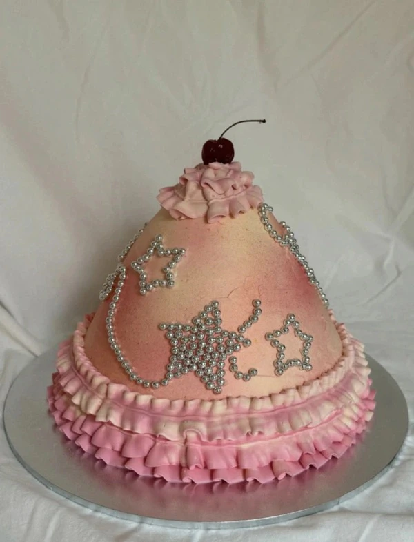 <a href="https://www.instagram.com/p/DRncCY-k4mV/?img_index=1" target="_blank" rel="noopener noreferrer">Lil Choux Choux</a>