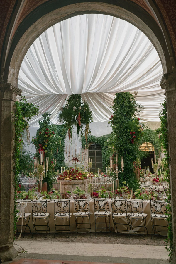 Vintage-Inspired Couture Takes Center Stage at This Chicly Curated Castle Wedding in Rome