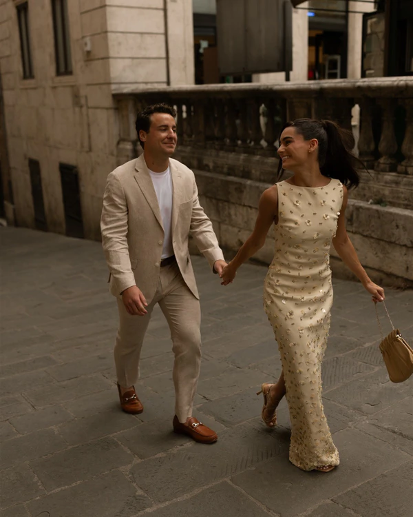 A Timeless & Intimately Elegant Tuscan Villa Wedding