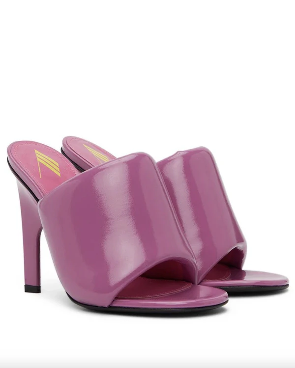 Bright-Colored Shoes for Brides 2022
