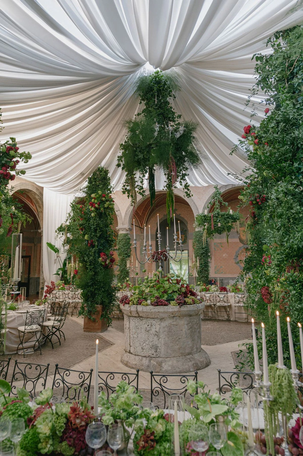 Vintage-Inspired Couture Takes Center Stage at This Chicly Curated Castle Wedding in Rome