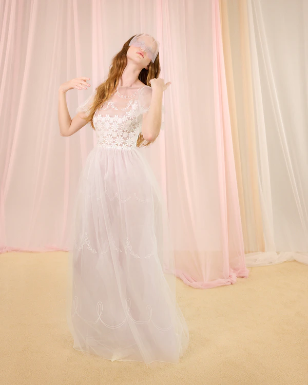HONOR Unveils Fall 2026 Bridal Collection