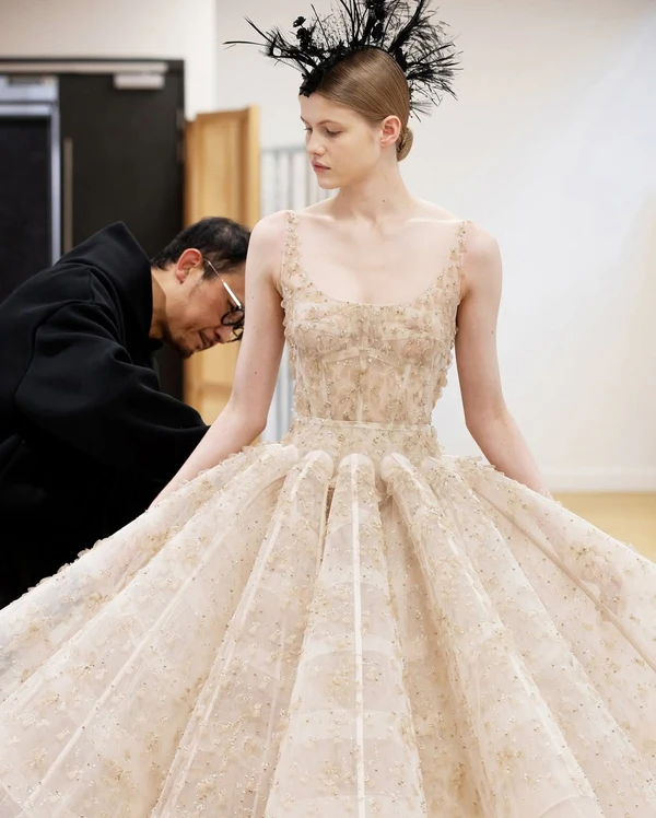 13 Defining Trends from Paris Haute Couture Spring 2025