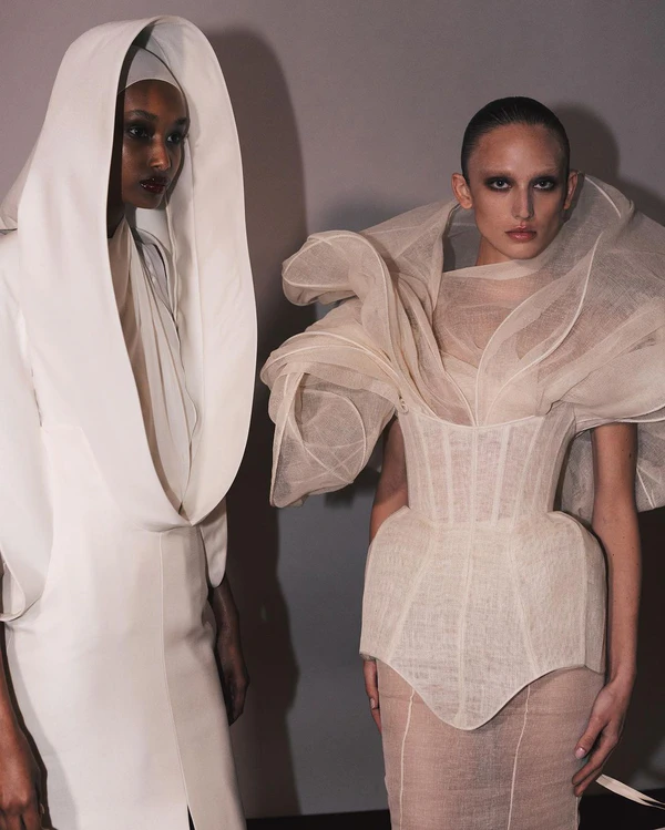 Paris Haute Couture Fashion Week F/W 2023: 40 Looks to Inspire the Modern Bride — photo 2