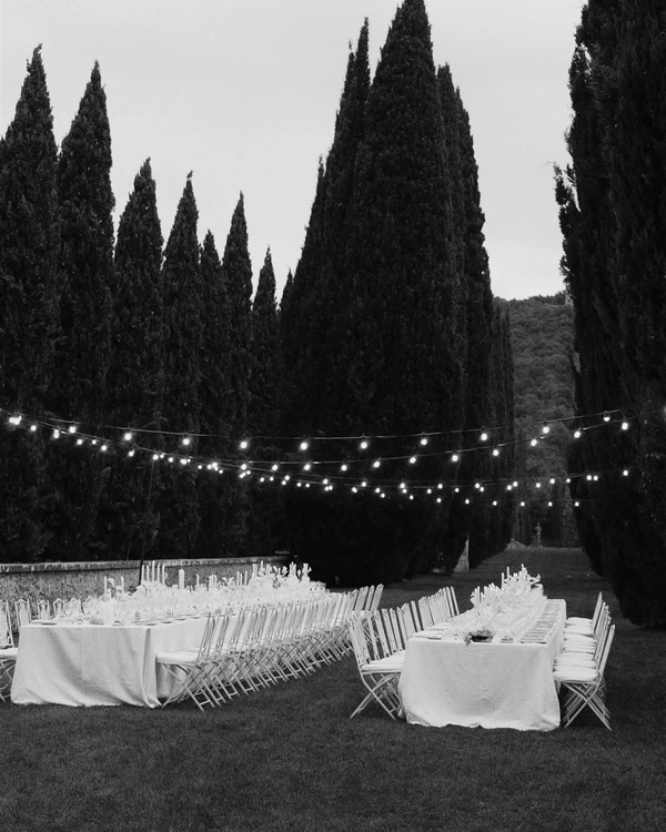 A Timeless & Intimately Elegant Tuscan Villa Wedding — photo 2