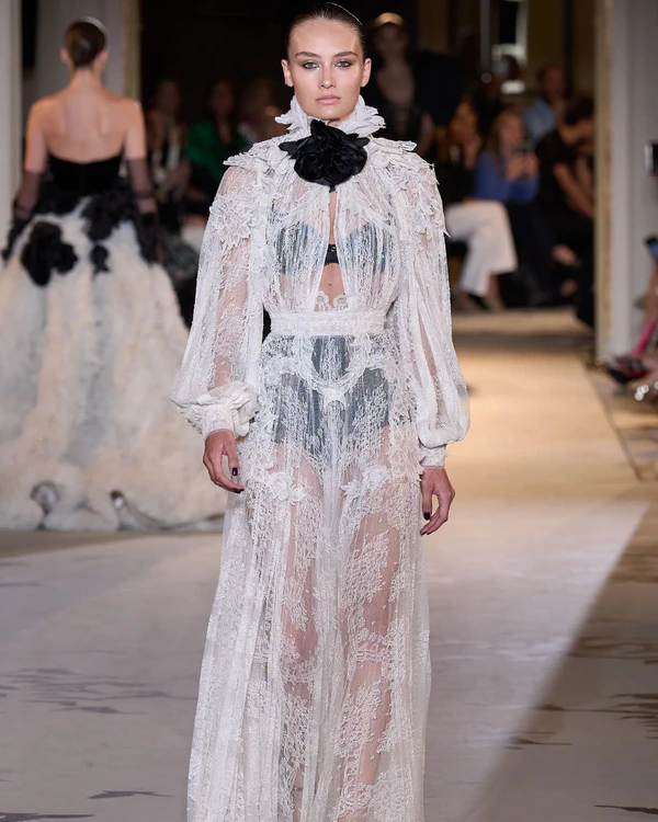 Paris Haute Couture Fashion Week F/W 2023: 40 Looks to Inspire the Modern Bride