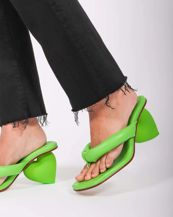 18 Gifts to Surprise the Bride on Her Bachelorette Party