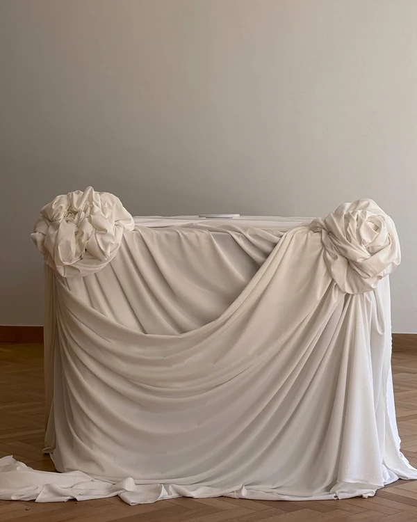 Cloud Dancer: Pantone's 2026 Color of The Year