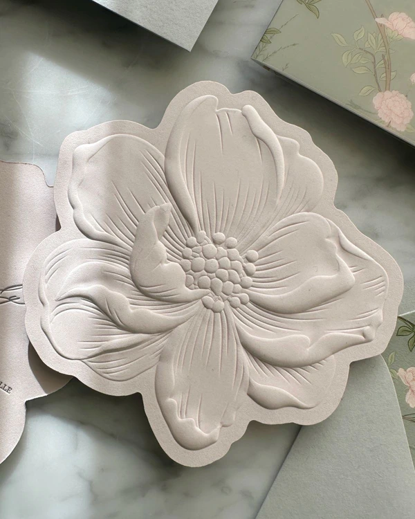 10 Major Wedding Stationery & Signage Trends for 2026