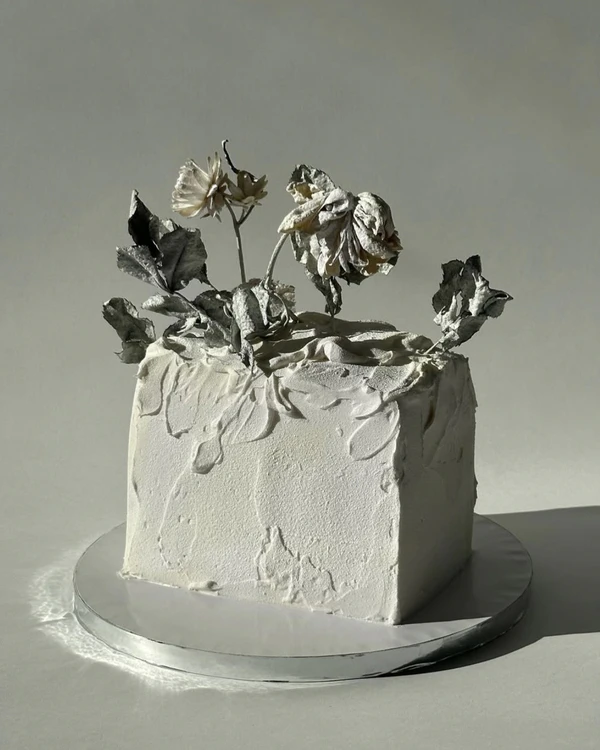 The Trendiest Wedding Cake Ideas to Match Every Wedding Style
