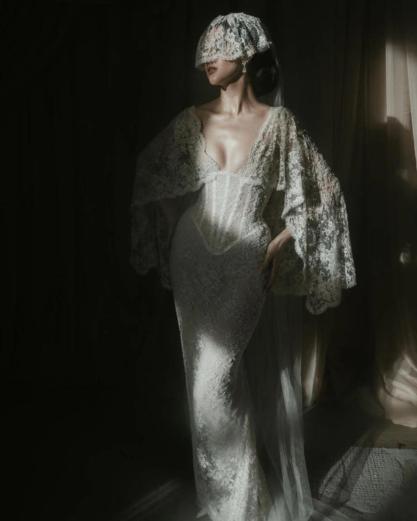 Vintage Dreams, Modern Love